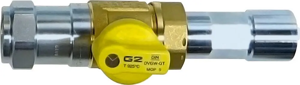 Bosch Gashahn mit gelber Drehvorrichtung und metallischem Anschluss, verwendet für die Installation in Pumpengruppen der GC7000 WP Serie.